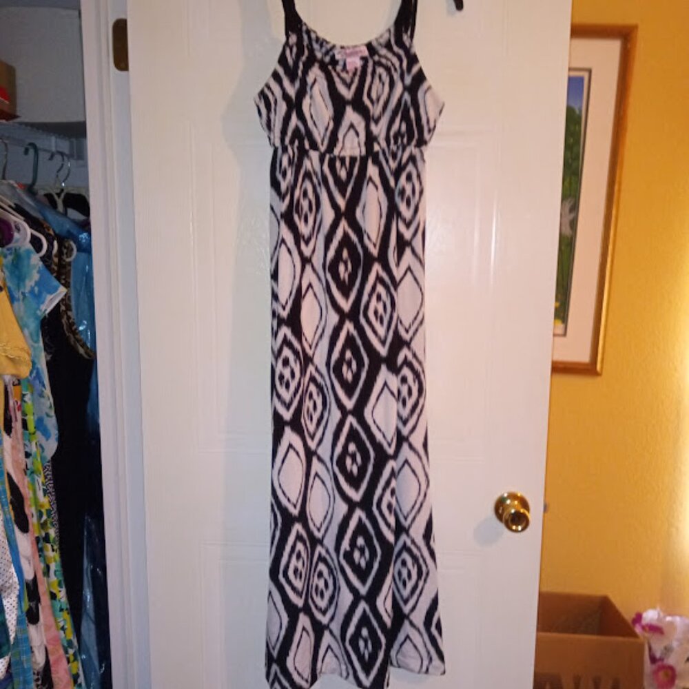 Woman's Dress